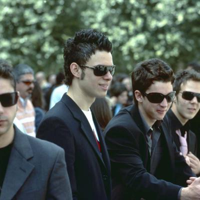 5 Md 45 205030616 Jonge Gasten Bij De Paasfeest. Noto 2005