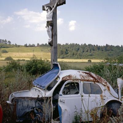 7 Na 30 90073106 Deus Ex Machina. Auvergne 1990